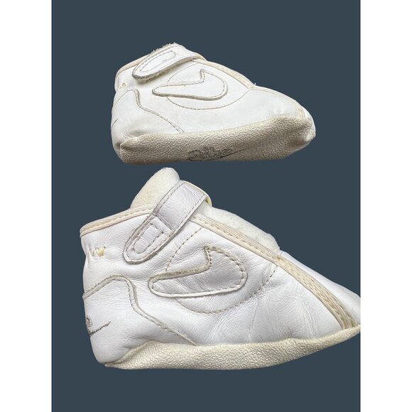 Nike Shoes Nike Baby Swoosh Infant Shoes Size 4 Whitemetallic